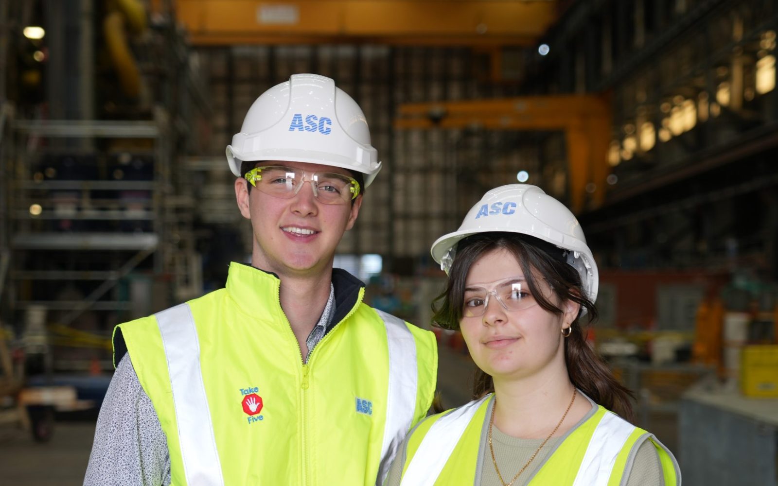 DSC01047_apprentices inside shed_web crop